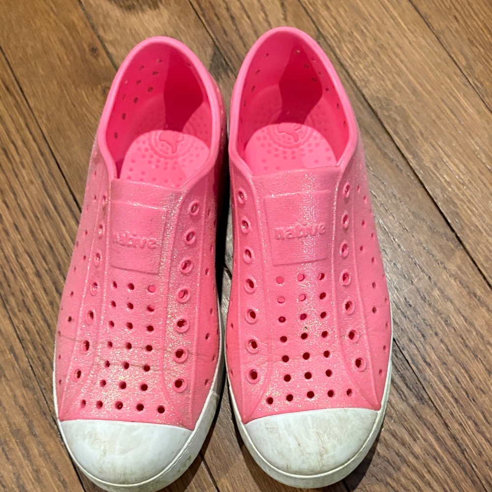 Native Pink Sparkly Slip-On Sneakers
